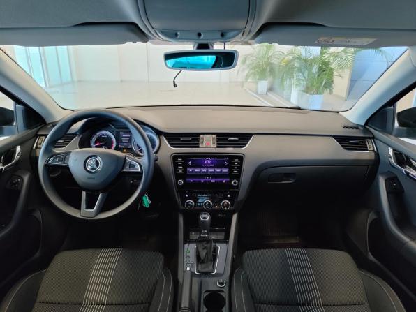 Skoda Octavia III (A7) Рестайлинг с пробегом 2018 года, цена 1 675 000 рублей, 142500 км, лифтбек, Автокод Объявления