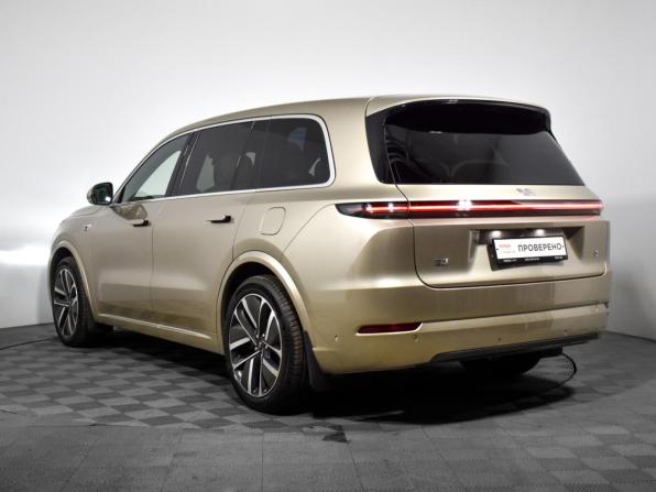 Li Auto (Lixiang) L9 I с пробегом 2022 года, цена 6 370 000 рублей, 35084 км, внедорожник, Автокод Объявления