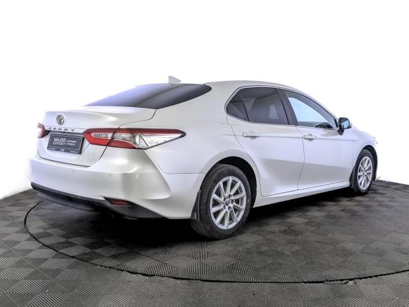 Toyota Camry VIII (XV70) Рестайлинг с пробегом 2021 года, цена 2 790 000 рублей, 110734 км, седан, Автокод Объявления