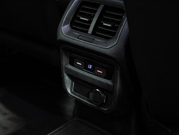 Volkswagen Tiguan II Рестайлинг с пробегом 2021 года, цена 1 799 585 рублей, 164935 км, внедорожник, Автокод Объявления