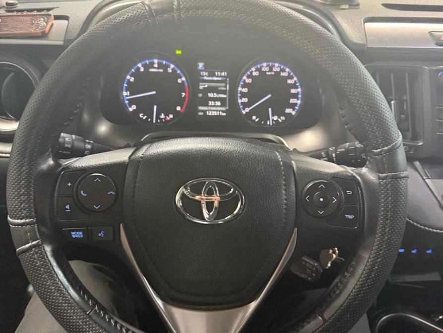 Toyota RAV4 IV (XA40) Рестайлинг Санкт-Петербург  - изображение 5