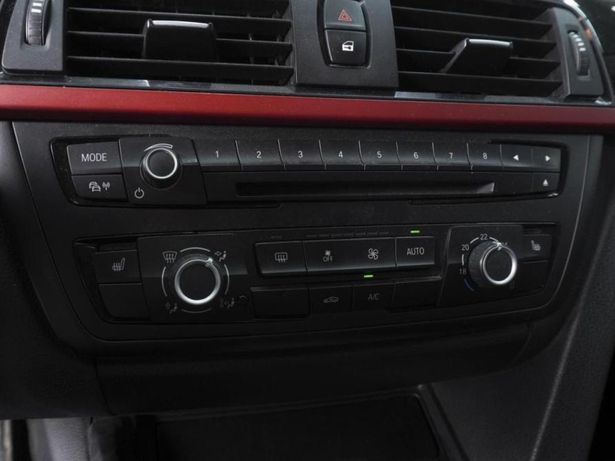 BMW 3 серии VI (F3x) Ростов-на-Дону  - изображение 17