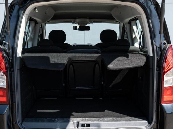 Opel Combo PCMA с пробегом 2021 года, цена 2 030 000 рублей, 151640 км, компактвэн, Автокод Объявления