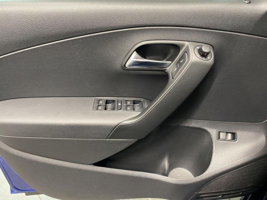 Volkswagen Polo V Рестайлинг Москва  - изображение 15