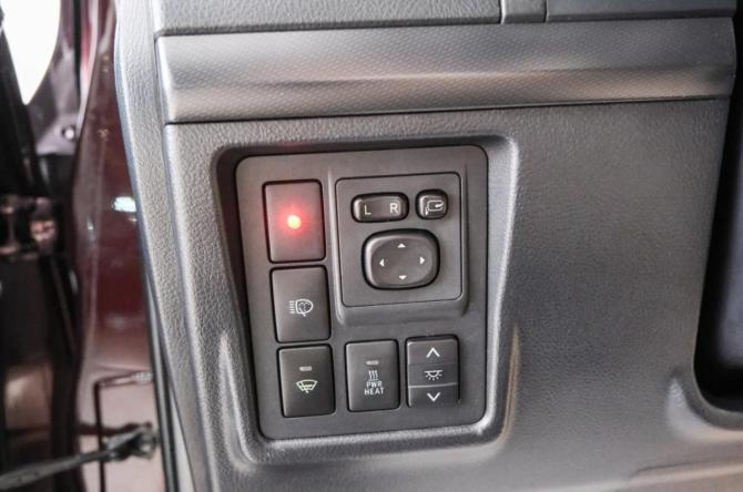 Toyota Land Cruiser Prado 150 Series с пробегом 2011 года, цена 2 899 000 рублей, 264000 км, внедорожник, Автокод Объявления