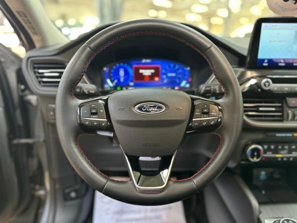 Ford Escape IV с пробегом 2022 года, цена 2 990 000 рублей, 49000 км, внедорожник, Автокод Объявления