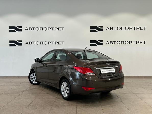 Hyundai Solaris I Рестайлинг с пробегом 2016 года, цена 1 049 000 рублей, 99870 км, седан, Автокод Объявления