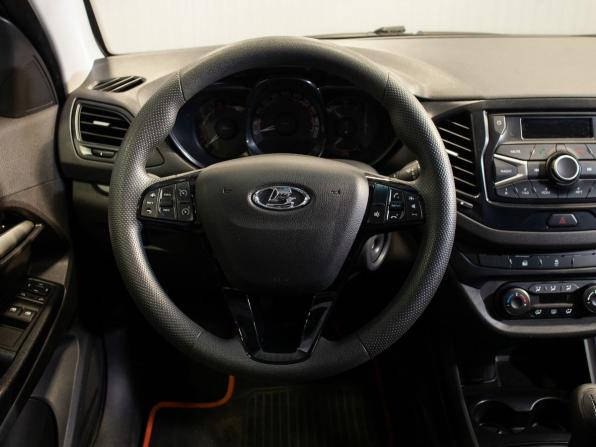 Lada (ВАЗ) Vesta I с пробегом 2021 года, цена 1 045 000 рублей, 77409 км, седан, Автокод Объявления