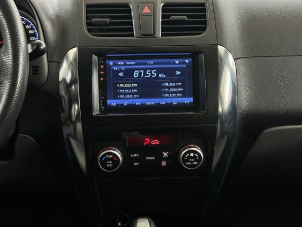 Suzuki SX4 I (Classic) Рестайлинг с пробегом 2011 года, цена 1 240 000 рублей, 59155 км, хэтчбек, Автокод Объявления