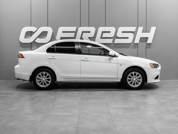 Mitsubishi Lancer X Рестайлинг с пробегом 2014 года, цена 1 040 000 рублей, 218938 км, седан, Автокод Объявления