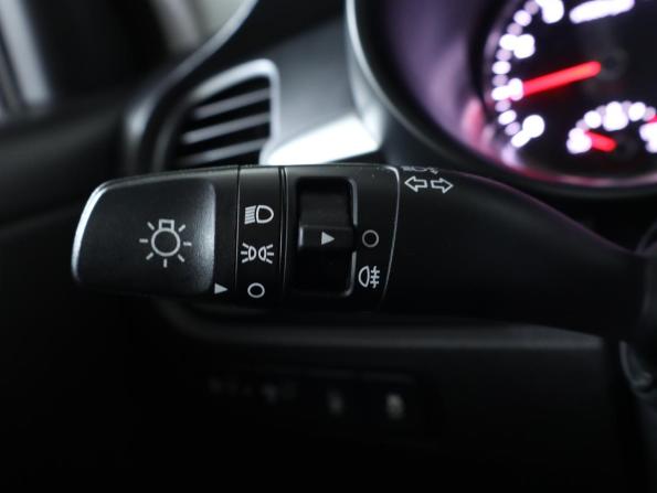 Kia Rio IV с пробегом 2019 года, цена 1 589 000 рублей, 33243 км, хэтчбек, Автокод Объявления