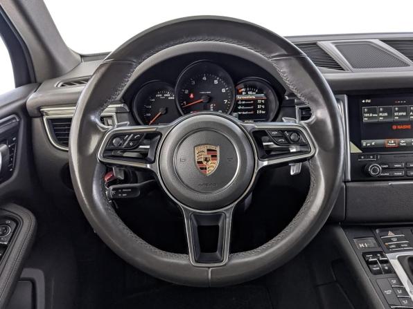 Porsche Macan I с пробегом 2018 года, цена 3 880 000 рублей, 98992 км, внедорожник, Автокод Объявления