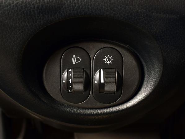 Chevrolet Niva I Рестайлинг с пробегом 2011 года, цена 425 999 рублей, 143524 км, внедорожник, Автокод Объявления