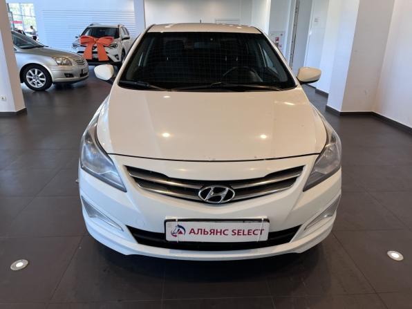 Hyundai Solaris I Рестайлинг с пробегом 2015 года, цена 675 000 рублей, 266663 км, седан, Автокод Объявления