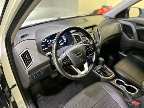 Hyundai Creta I с пробегом 2018 года, цена 2 000 000 рублей, 69490 км, внедорожник, Автокод Объявления