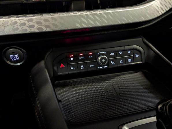 Haval F7 I Рестайлинг с пробегом 2023 года, цена 2 050 000 рублей, 111185 км, внедорожник, Автокод Объявления
