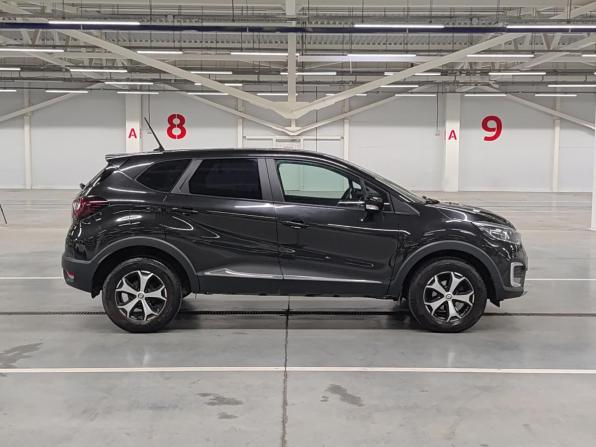 Renault Kaptur I Рестайлинг с пробегом 2021 года, цена 1 850 000 рублей, 71898 км, внедорожник, Автокод Объявления