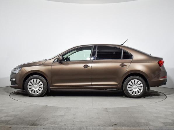 Skoda Rapid II с пробегом 2021 года, цена 1 699 000 рублей, 23106 км, лифтбек, Автокод Объявления