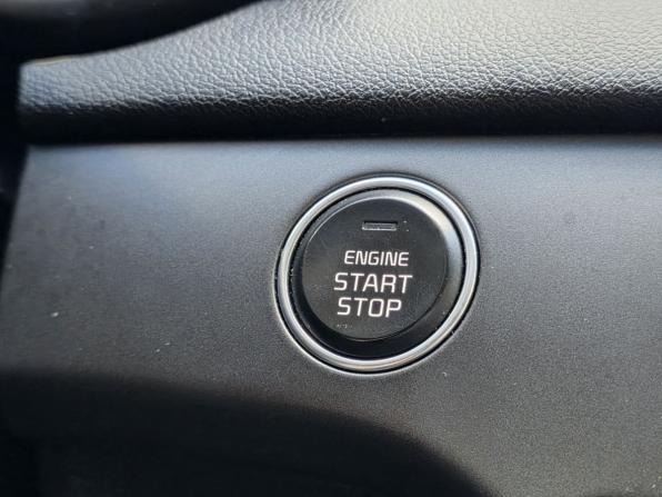Kia Sportage IV Рестайлинг с пробегом 2020 года, цена 2 470 000 рублей, 166828 км, внедорожник, Автокод Объявления