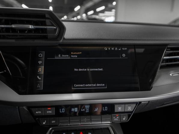 Audi A3 IV (8Y) Рестайлинг с пробегом 2022 года, цена 2 760 000 рублей, 48889 км, седан, Автокод Объявления