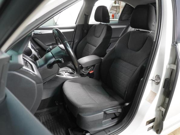 Skoda Octavia III (A7) с пробегом 2013 года, цена 1 389 000 рублей, 211712 км, лифтбек, Автокод Объявления