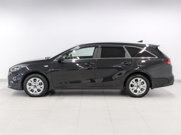 Kia Ceed III Рестайлинг с пробегом 2021 года, цена 2 150 000 рублей, 68212 км, универсал, Автокод Объявления