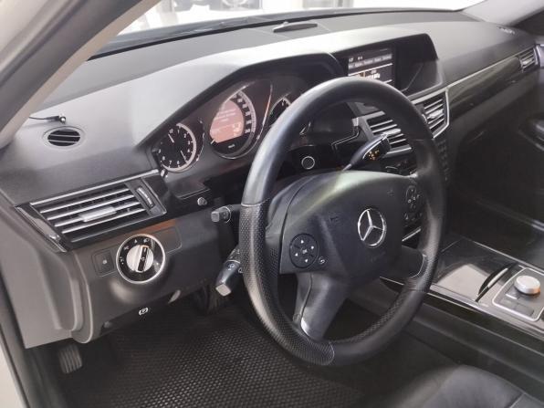 Mercedes-Benz E-Класс IV (W212 S212 C207) с пробегом 2010 года, цена 1 500 000 рублей, 261966 км, седан, Автокод Объявления