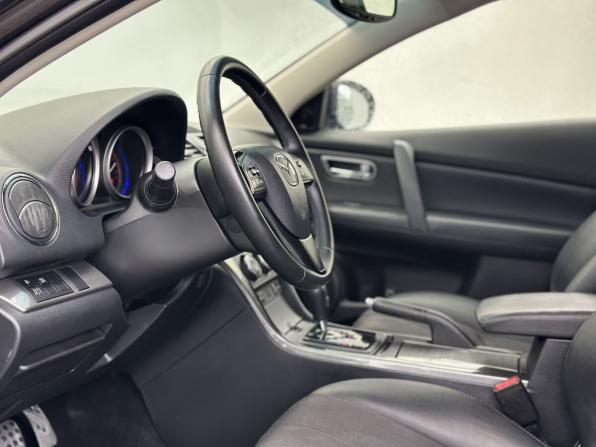 Mazda 6 II (GH) Рестайлинг с пробегом 2011 года, цена 970 000 рублей, 296678 км, универсал, Автокод Объявления
