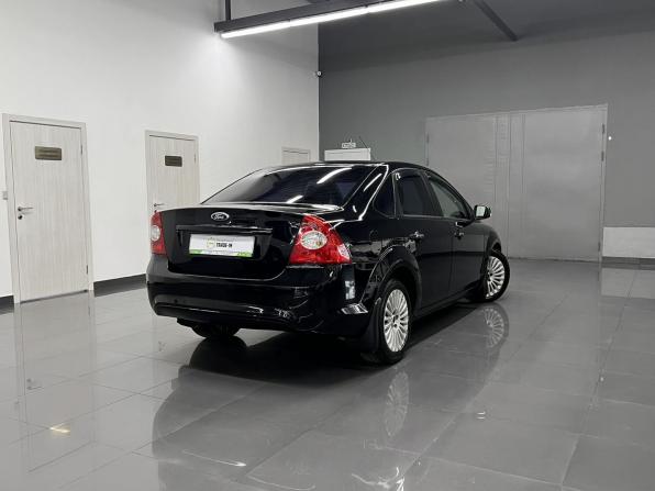 Ford Focus II Рестайлинг с пробегом 2010 года, цена 695 000 рублей, 109364 км, седан, Автокод Объявления