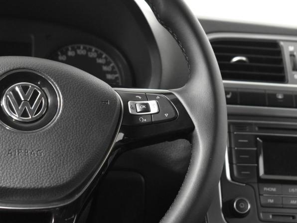 Volkswagen Polo V Рестайлинг с пробегом 2016 года, цена 845 200 рублей, 193794 км, седан, Автокод Объявления
