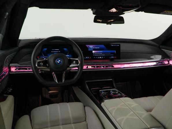 BMW i7 с пробегом 2022 года, цена 12 798 999 рублей, 10503 км, седан, Автокод Объявления