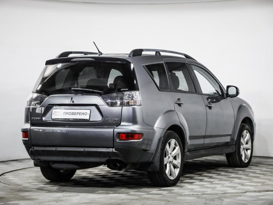Mitsubishi Outlander II Рестайлинг Санкт-Петербург  - изображение 5