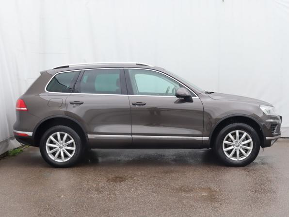Volkswagen Touareg II Рестайлинг с пробегом 2015 года, цена 2 850 000 рублей, 160257 км, внедорожник, Автокод Объявления