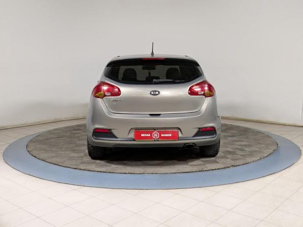 Kia Ceed II с пробегом 2012 года, цена 1 099 900 рублей, 166900 км, хэтчбек, Автокод Объявления