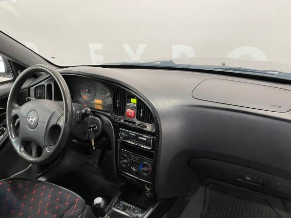 Hyundai Elantra III (XD2) Рестайлинг с пробегом 2004 года, цена 300 000 рублей, 441537 км, седан, Автокод Объявления