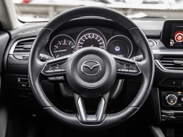 Mazda 6 III (GJ) Рестайлинг с пробегом 2017 года, цена 2 178 000 рублей, 84400 км, седан, Автокод Объявления
