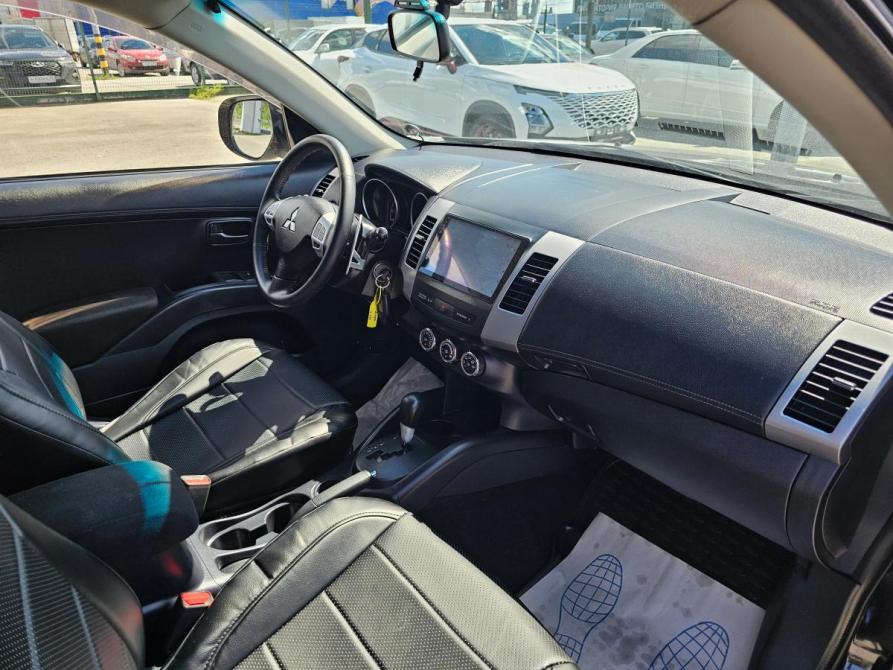 Mitsubishi Outlander II Рестайлинг Тюмень  - изображение 12