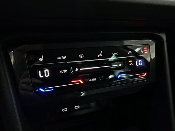 Volkswagen Tiguan II Рестайлинг с пробегом 2021 года, цена 3 520 000 рублей, 51392 км, внедорожник, Автокод Объявления