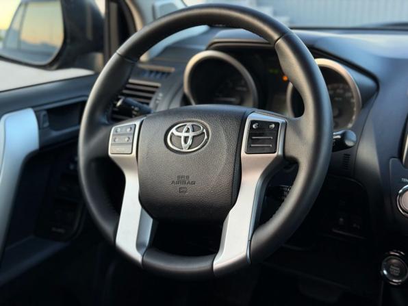 Toyota Land Cruiser Prado 150 Series Рестайлинг 1 с пробегом 2014 года, цена 3 220 000 рублей, 193000 км, внедорожник, Автокод Объявления