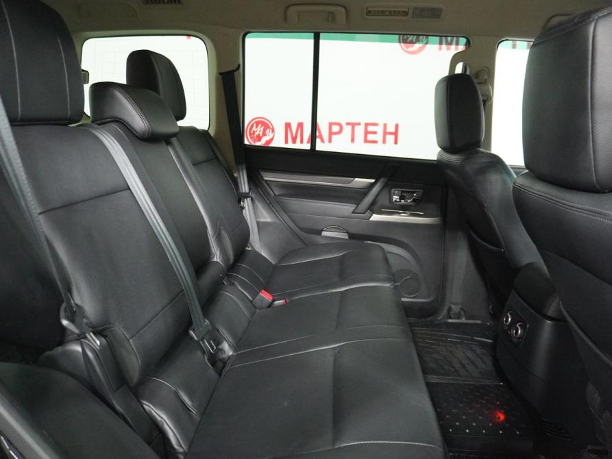 Mitsubishi Pajero IV Рестайлинг 2 Вологда  - изображение 12