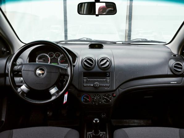 Chevrolet Aveo I Рестайлинг с пробегом 2010 года, цена 385 000 рублей, 208650 км, седан, Автокод Объявления