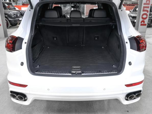 Porsche Cayenne II Рестайлинг (958) с пробегом 2016 года, цена 3 849 000 рублей, 140404 км, внедорожник, Автокод Объявления