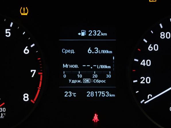 Hyundai Solaris II с пробегом 2017 года, цена 747 000 рублей, 281752 км, седан, Автокод Объявления
