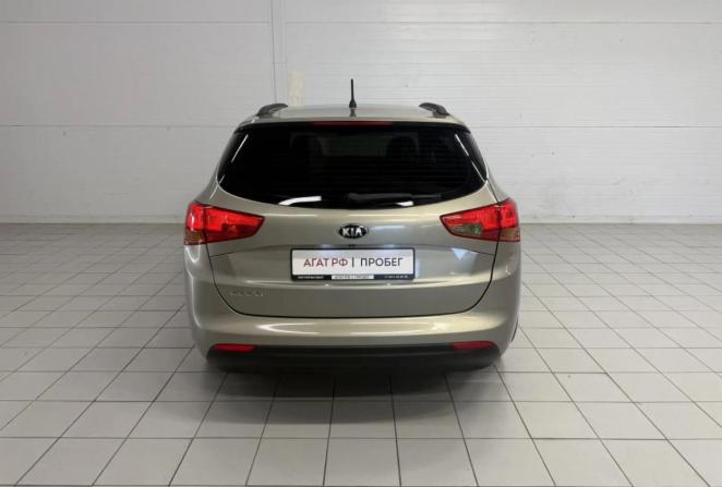 Kia Ceed II с пробегом 2013 года, цена 1 200 000 рублей, 139374 км, универсал, Автокод Объявления