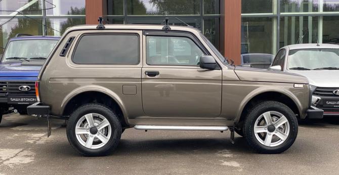 Lada (ВАЗ) Niva Legend с пробегом 2025 года, цена 1 055 000 рублей, 3600 км, внедорожник, Автокод Объявления