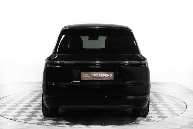 Li Auto (Lixiang) L9 I Рестайлинг с пробегом 2024 года, цена 7 099 000 рублей, 59110 км, внедорожник, Автокод Объявления