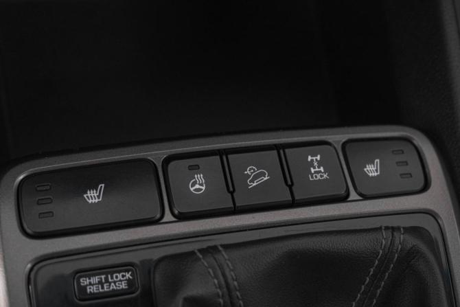 Hyundai Creta I с пробегом 2017 года, цена 1 699 000 рублей, 140201 км, внедорожник, Автокод Объявления