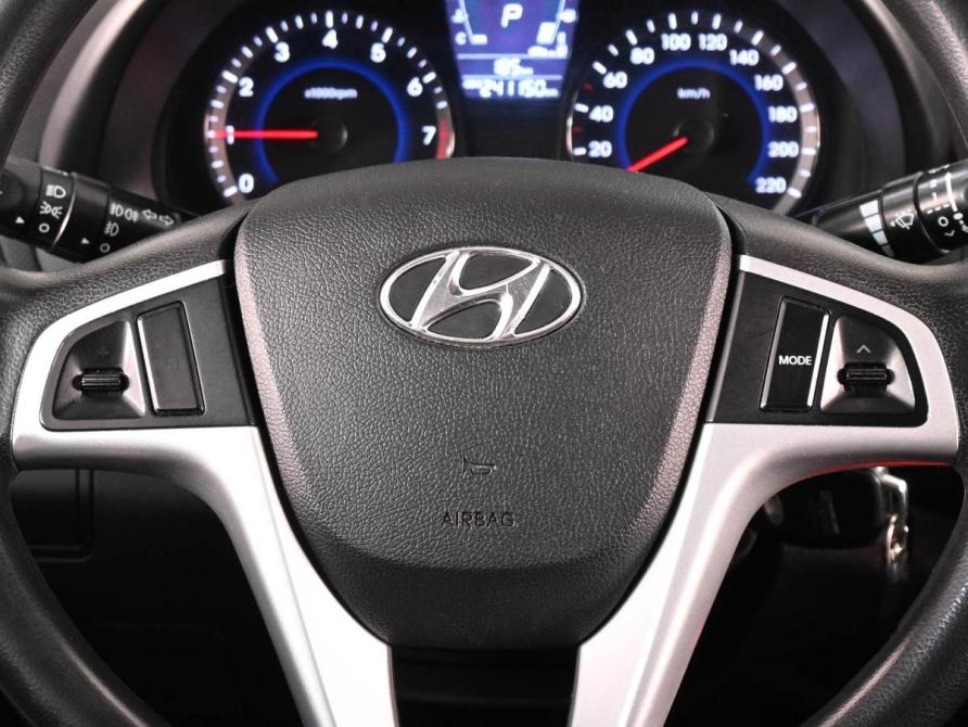 Hyundai Solaris I Ростов-на-Дону  - изображение 12