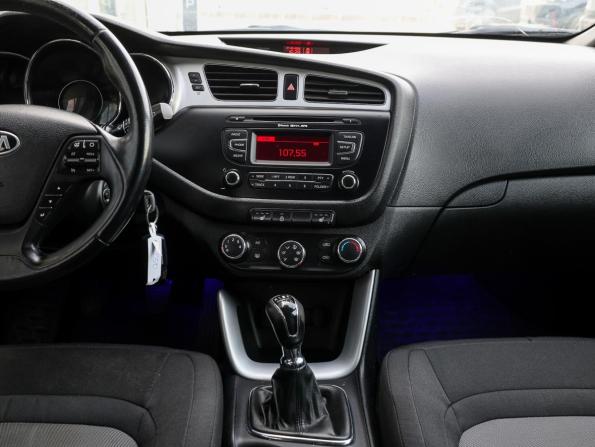 Kia Ceed II с пробегом 2014 года, цена 949 000 рублей, 179482 км, универсал, Автокод Объявления