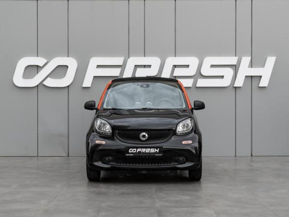 Smart Fortwo III с пробегом 2018 года, цена 1 050 000 рублей, 116485 км, хэтчбек, Автокод Объявления